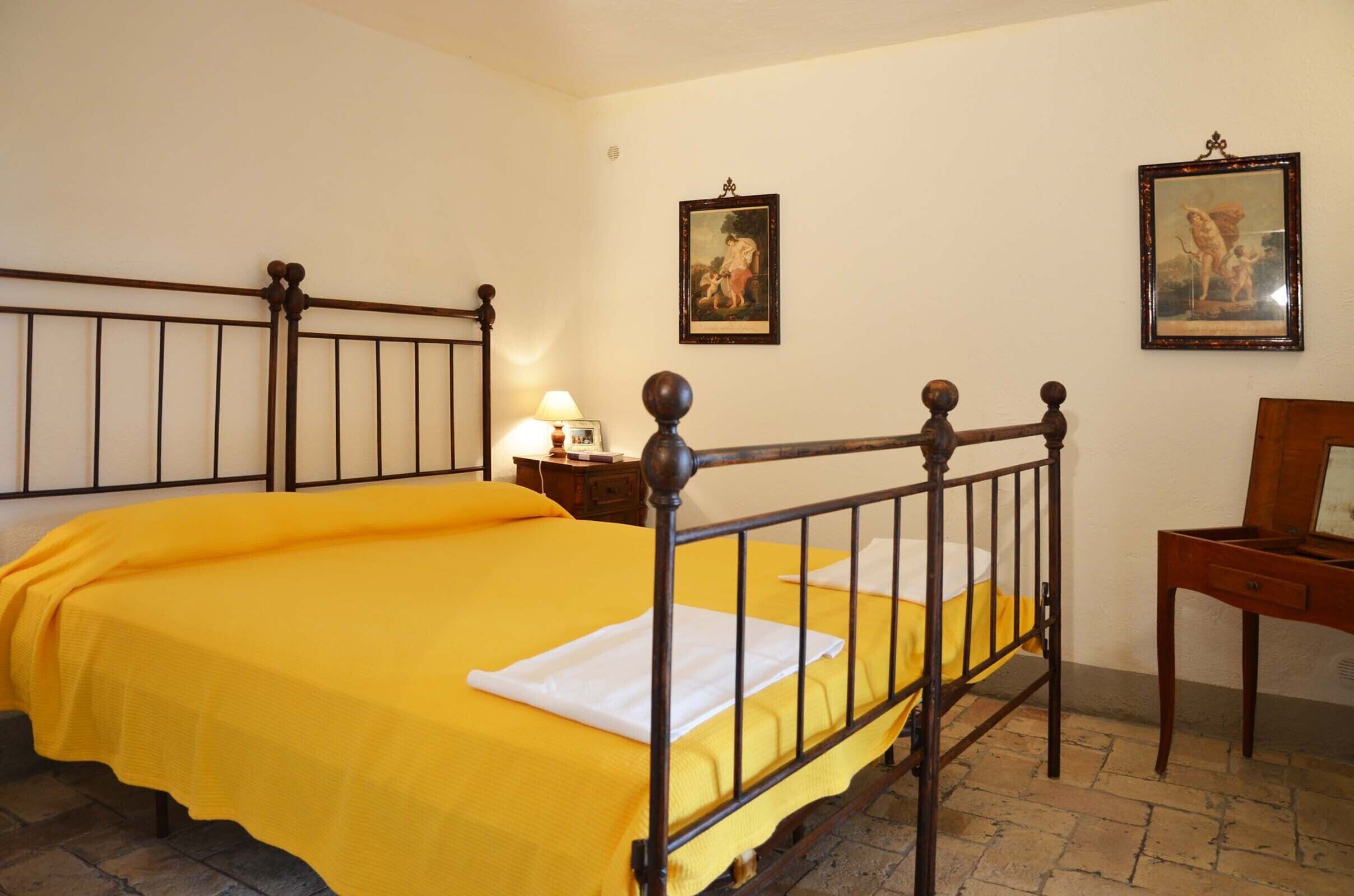 Le Coste (Orvieto) suggestive panorama, private garden, swimming pool on the farm