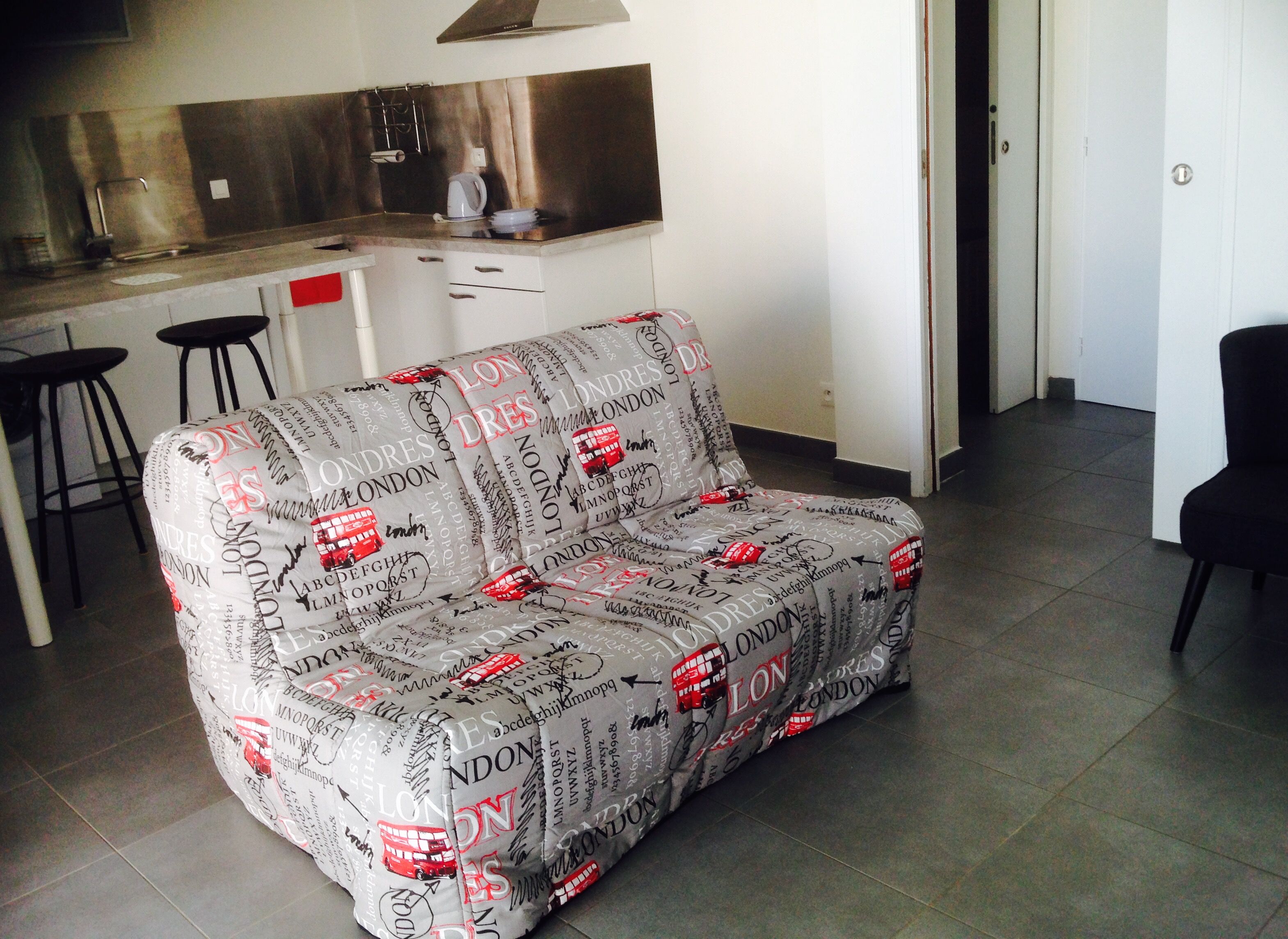 Maisonette + pool part. in Provence in the country of Marcel Pagnol