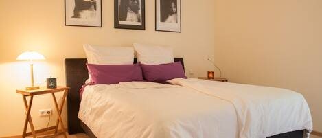 2 多间卧室、客房内保险箱、熨斗/熨衣板、旅行婴儿床