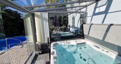idílico apartamento con piscina y sauna cerca de Leipzig