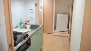 Basic Twin Room, 2 Double Beds, Non Smoking | Private kitchen | Fridge, microwave - City Street Inn 306 PH274 (Osaka)