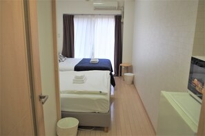 Basic Twin Room, 2 Double Beds, Non Smoking | Free WiFi, bed sheets - City Street Inn 306 PH274 (Osaka)