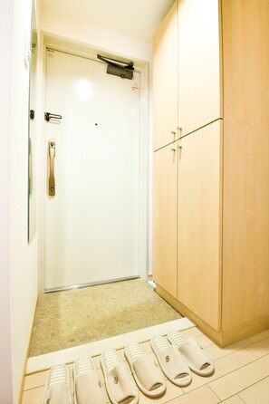 Twin Room | Living area - City Street Inn 307 PH211 (Osaka)