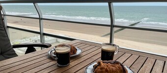 Vue mer panoramique | Balcon | Front de mer | Promenade piétonne | Westende | 2p