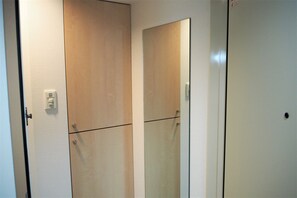 Twin Room | Free WiFi, bed sheets - City Street Inn 408 PH281 (Osaka)