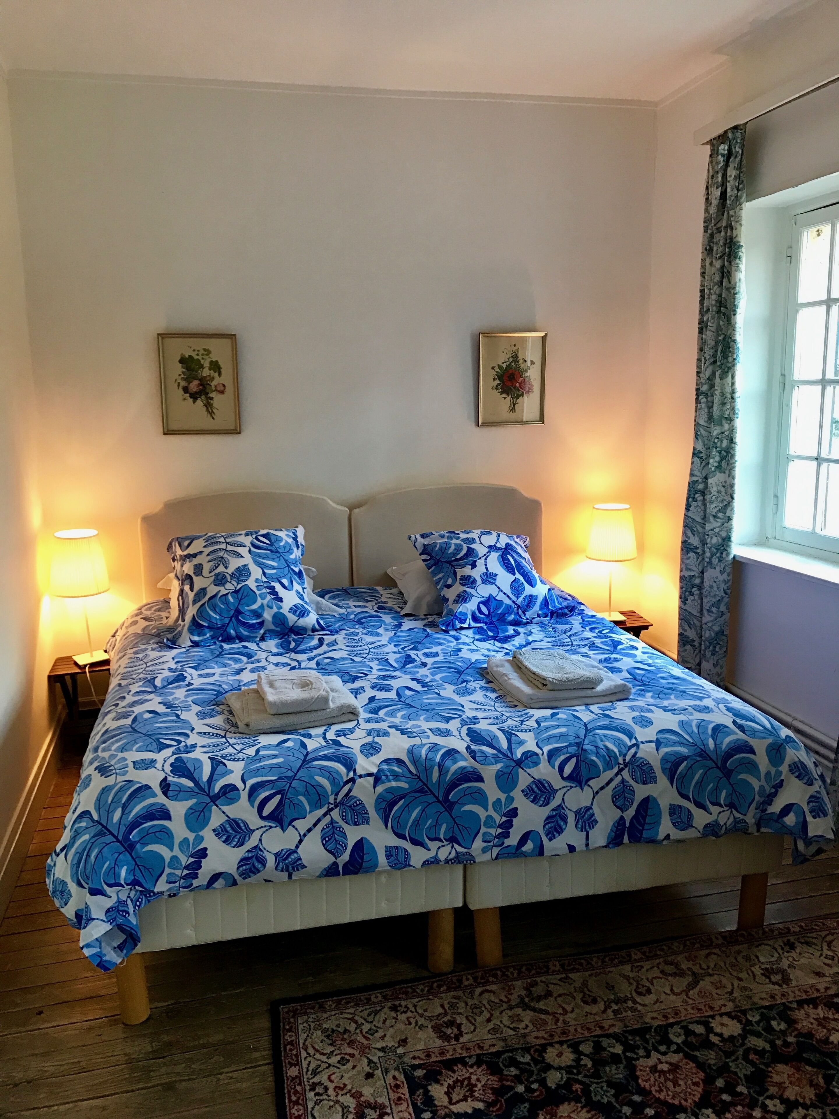 7 chambres, fer et planche à repasser, lit parapluie, Wi-Fi gratuit