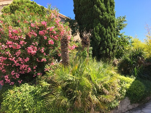 Maison avec piscine et jardin a montpellier Sud proche route de la mer