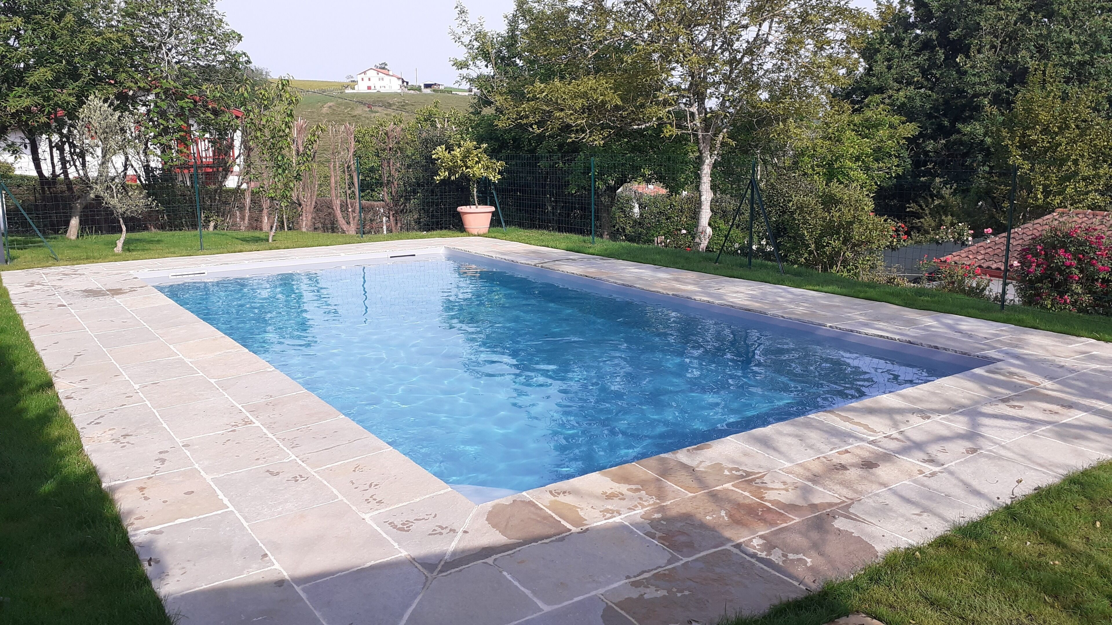 Basque coast near St Jean de Luz charming house, sea, mountain, traditions