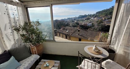 T2 apartment with south-facing terrace