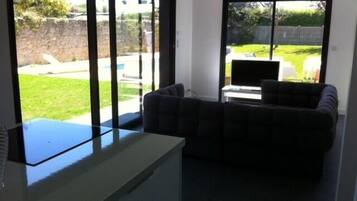 TV, video games, stereo