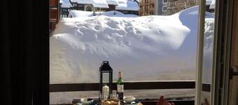 Rent studio prestige center station ideal couple and 2 children