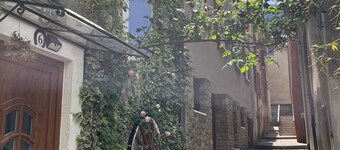 Village house FLORAC TROIS RIVIERES well equipped / gîte