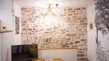 1 dormitorio, tabla de planchar con plancha, wifi gratis y ropa de cama