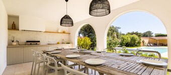 HACIENDA • KEYWEEK Large Family Villa with Pool, Garden, Sauna in Anglet