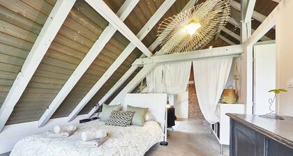 La distillerie - House at the foot of the vines with garden 6personnes