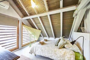 3 chambres, fer et planche à repasser, Wi-Fi gratuit, draps fournis