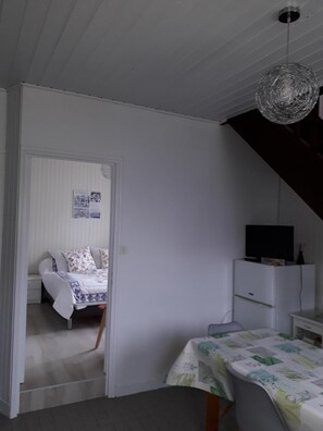 2 chambres, fer et planche à repasser, Wi-Fi