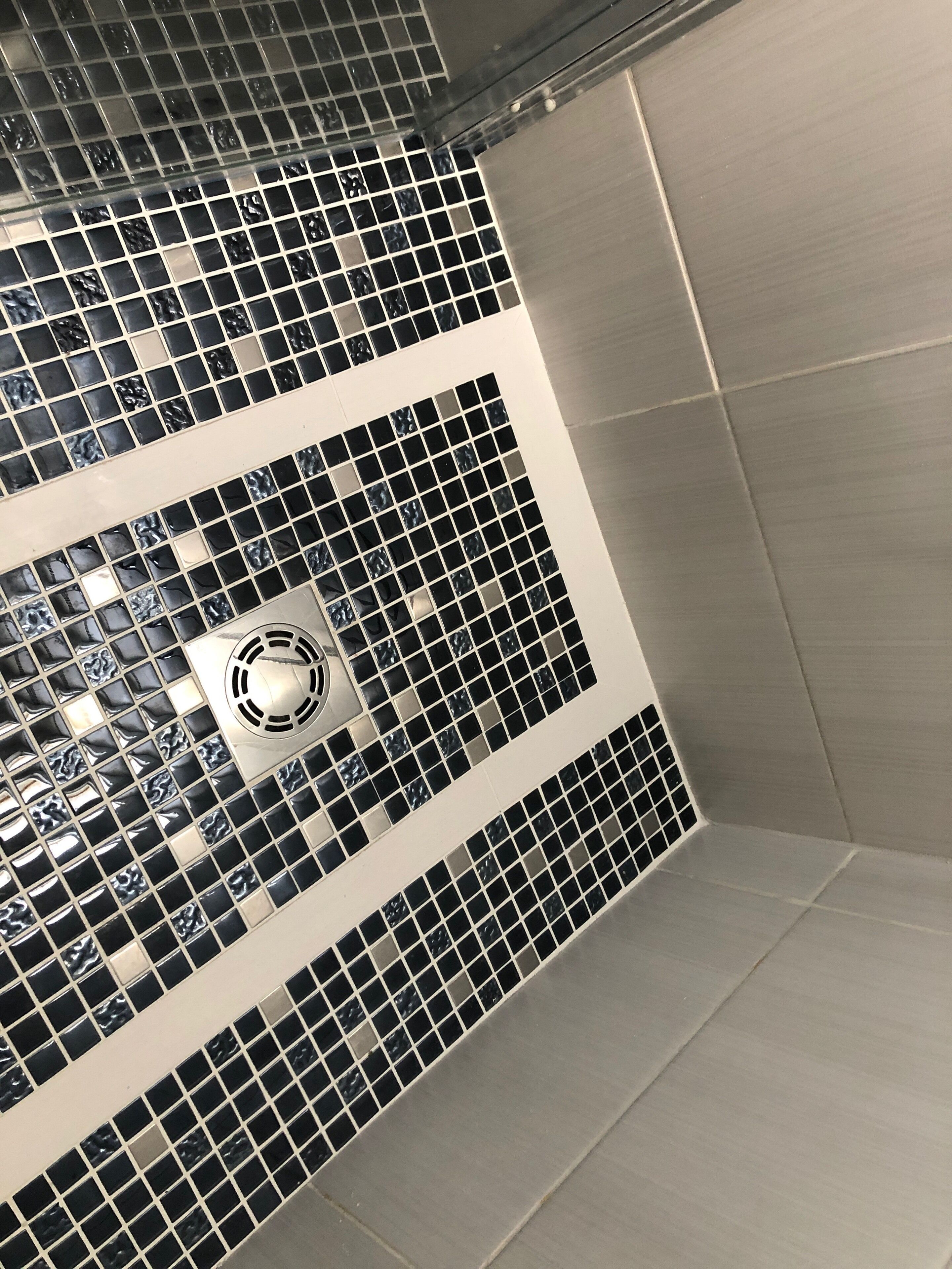 Seasonal rental Studio LE LAVANDOU 24 m²