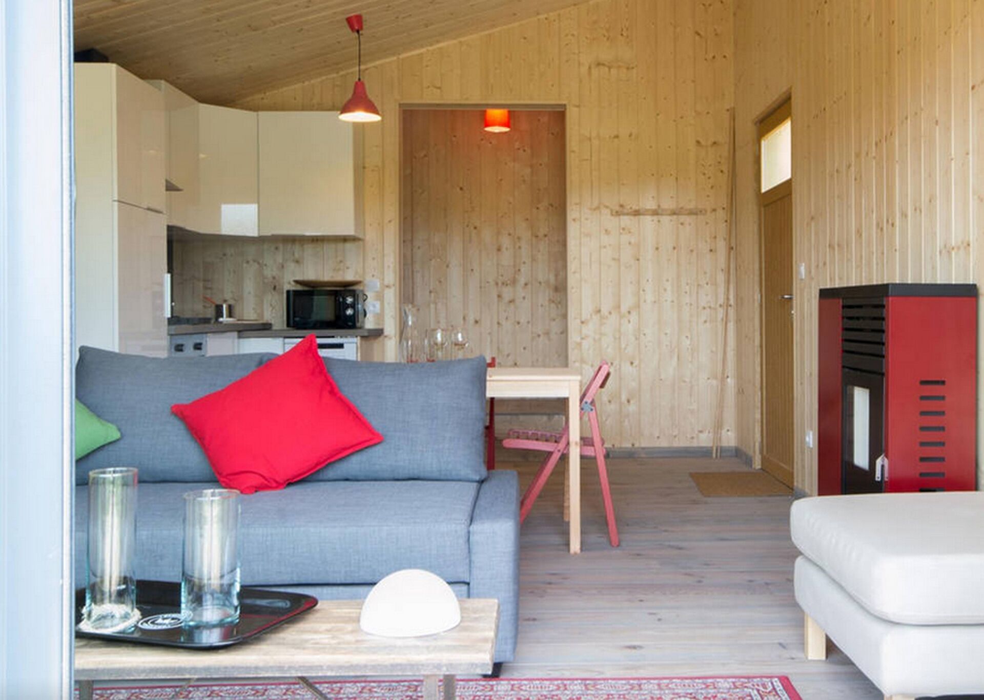 Contemporary cottage in the countryside