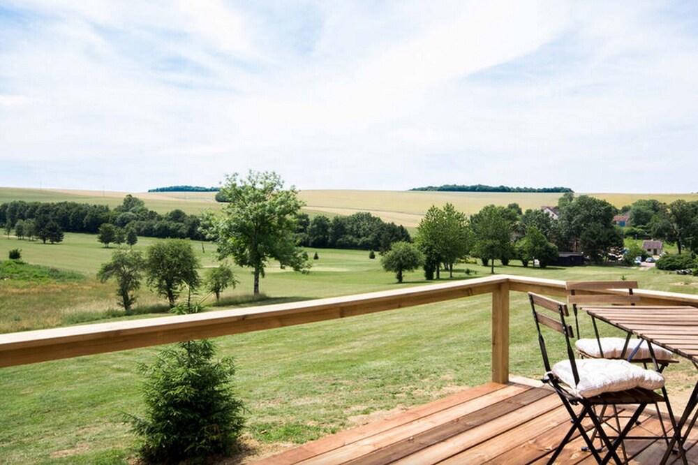 Contemporary cottage in the countryside