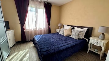 2 bedrooms, iron/ironing board, travel crib, WiFi