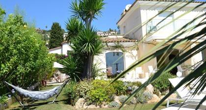 RECENT VILLA WITH SEA VIEW AT 800 METERS OF THE BEACH