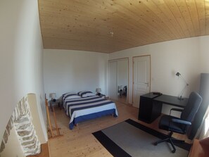 2 Schlafzimmer, Bügeleisen/Bügelbrett, WLAN, Bettwäsche