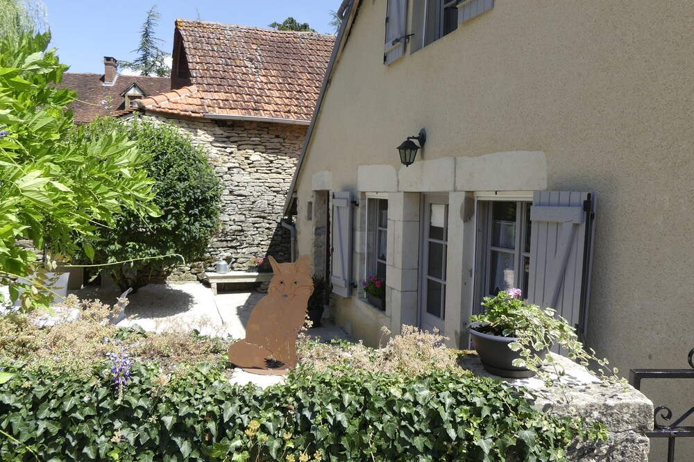 Charming cottage in the heart of Auxois: "La Renarde"