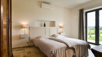 5 Schlafzimmer, BĂŒgeleisen/BĂŒgelbrett, Reisekinderbett, kostenloses WLAN