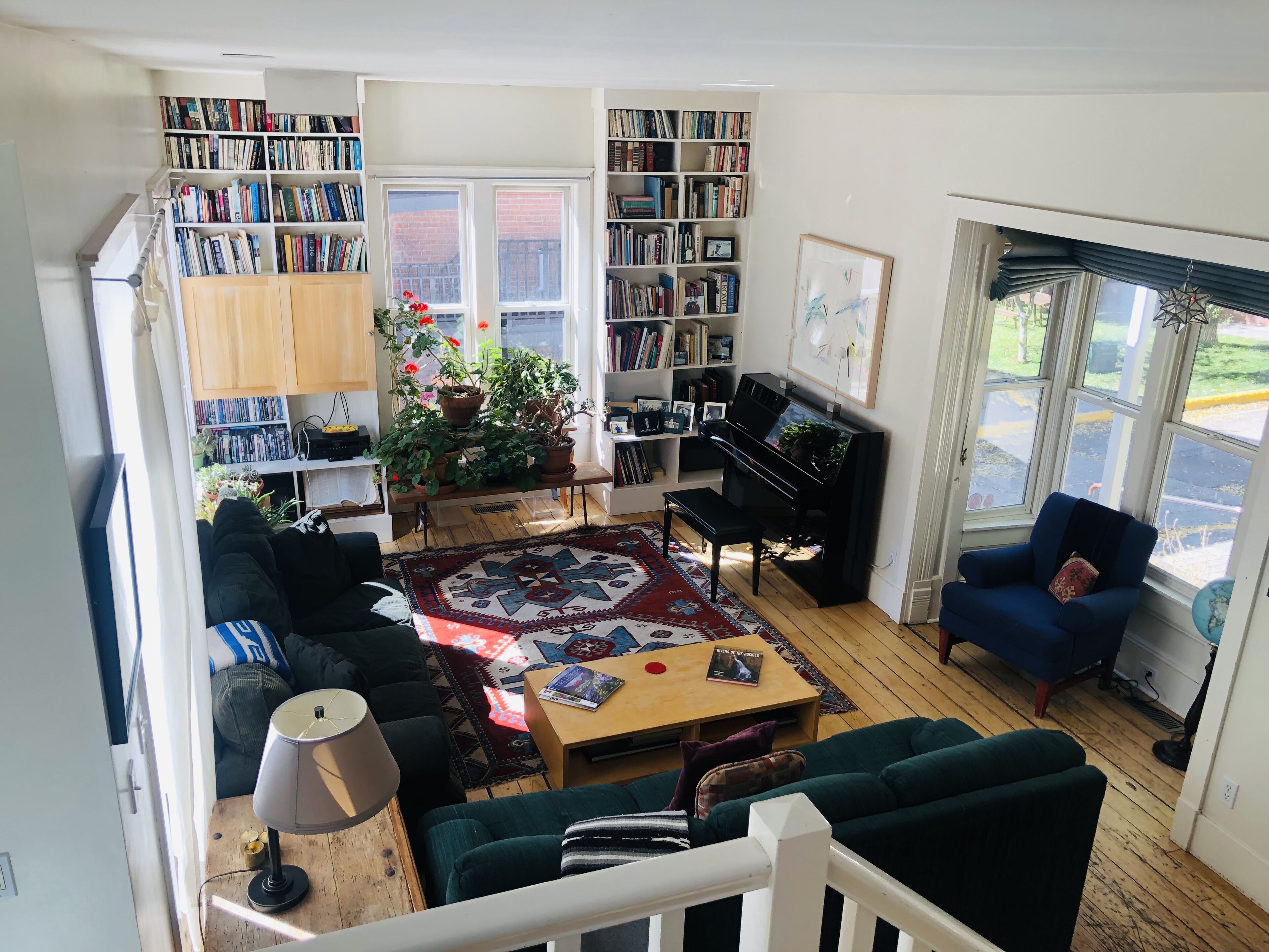 Charming Sunny Victorian in the Heart of Town. B.L. 018432