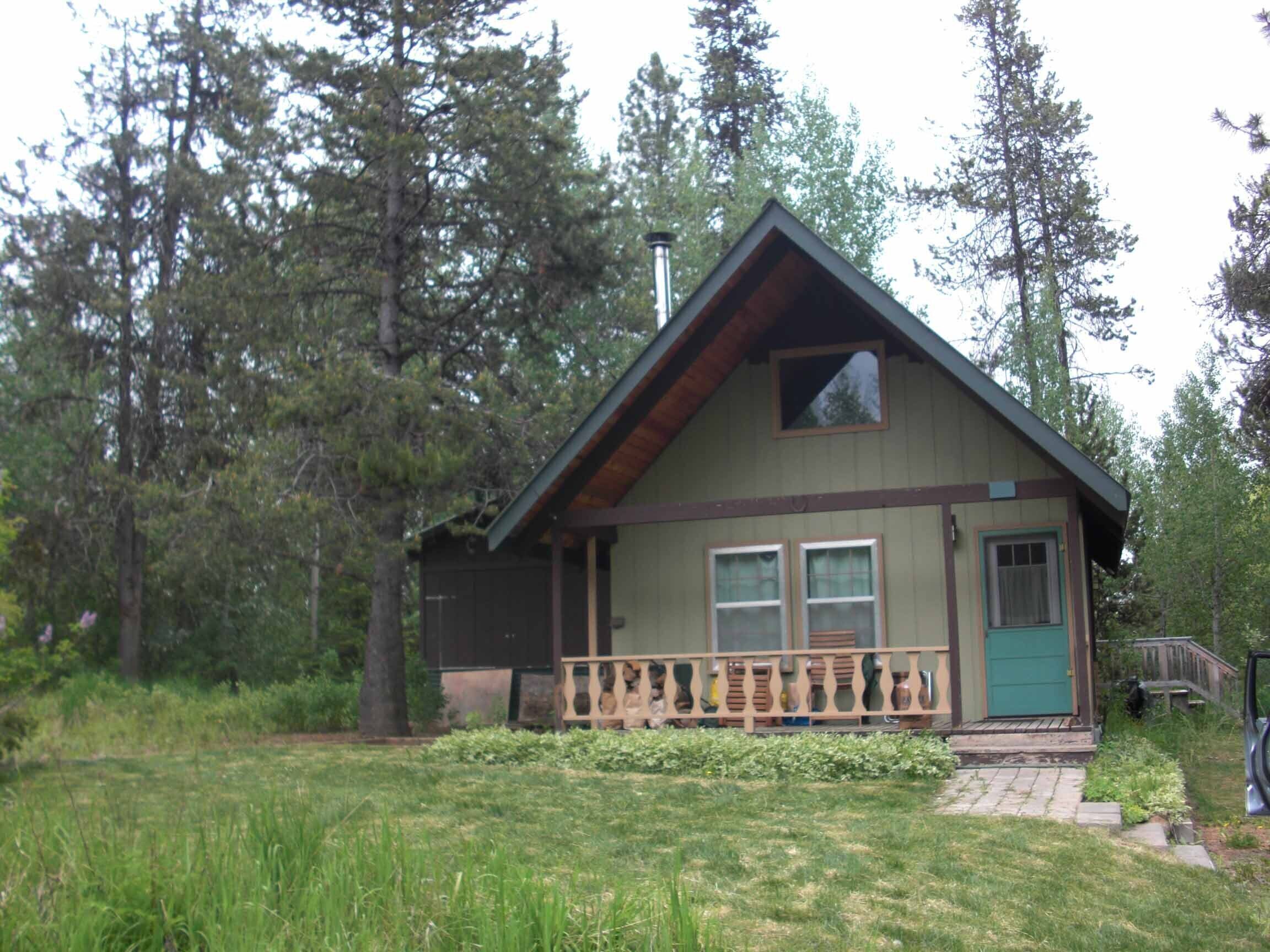 In town deep woods seclusion, 2br+sleeping loft