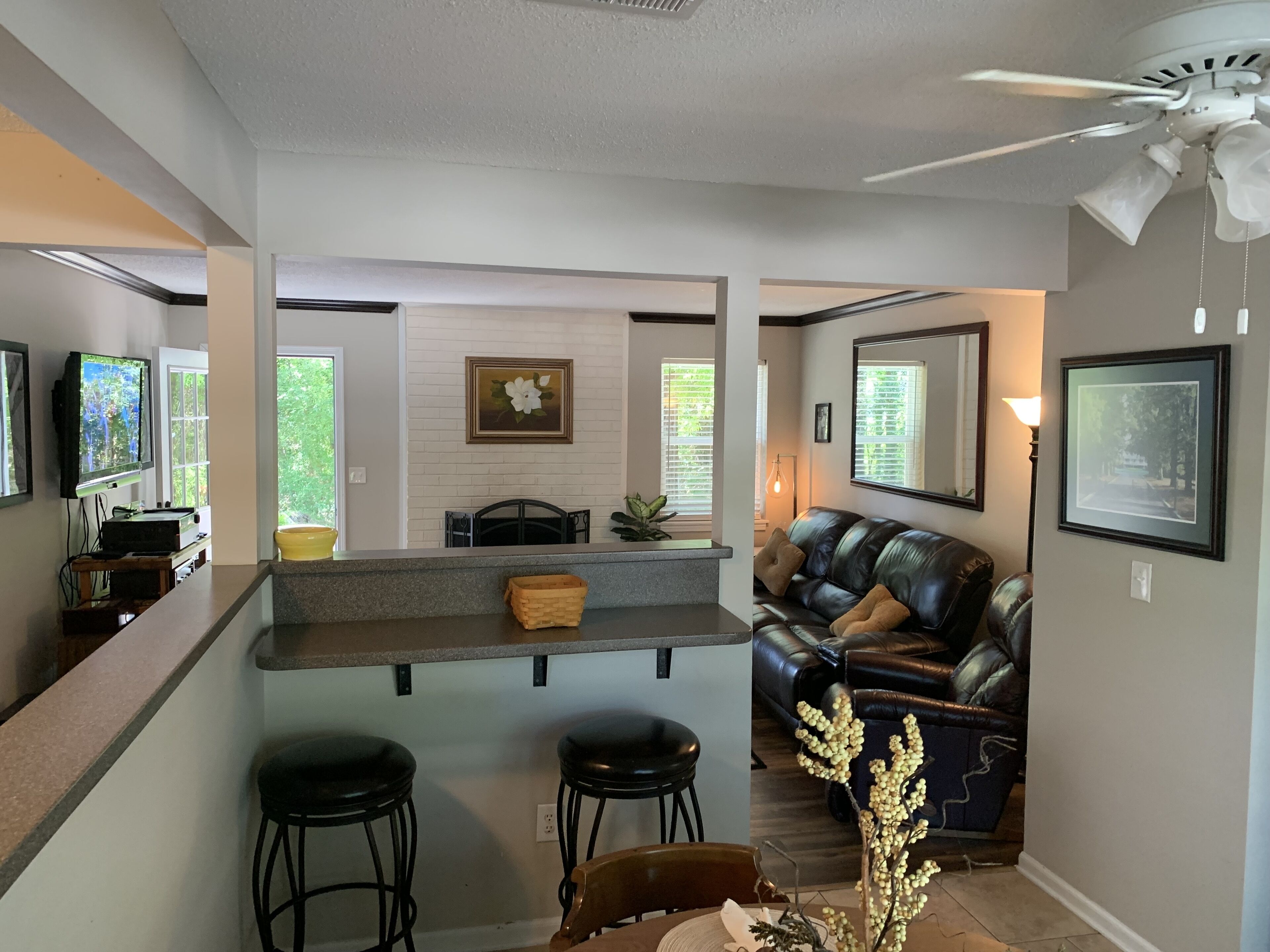 TV, fireplace, DVD player, stereo