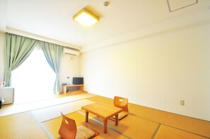 Habitación tradicional, varias camas (Japanese Style) | Wifi gratis