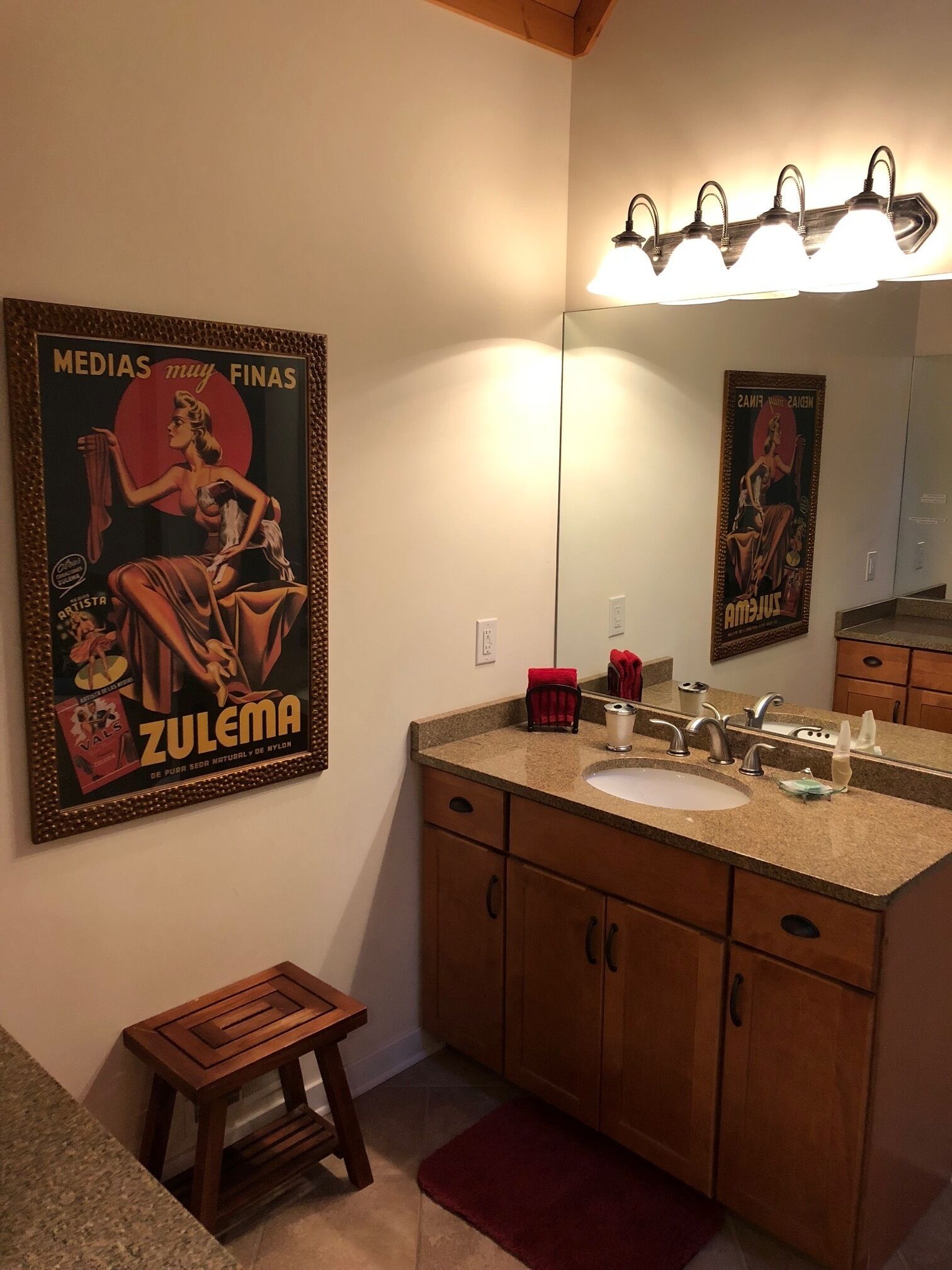 Walk to Lake Michigan beach!  Large Family-Friendly Home available year-round 