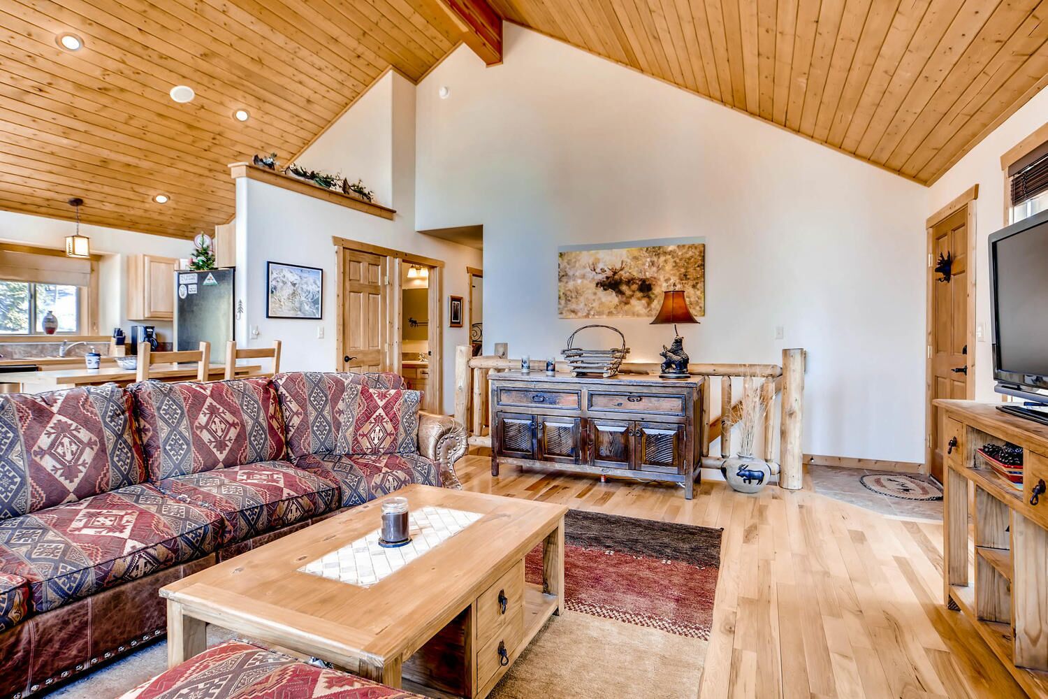 Luxury Mountain Retreat w/Hot Tub, Pool Table, Game Room, Garage - Moose Haven