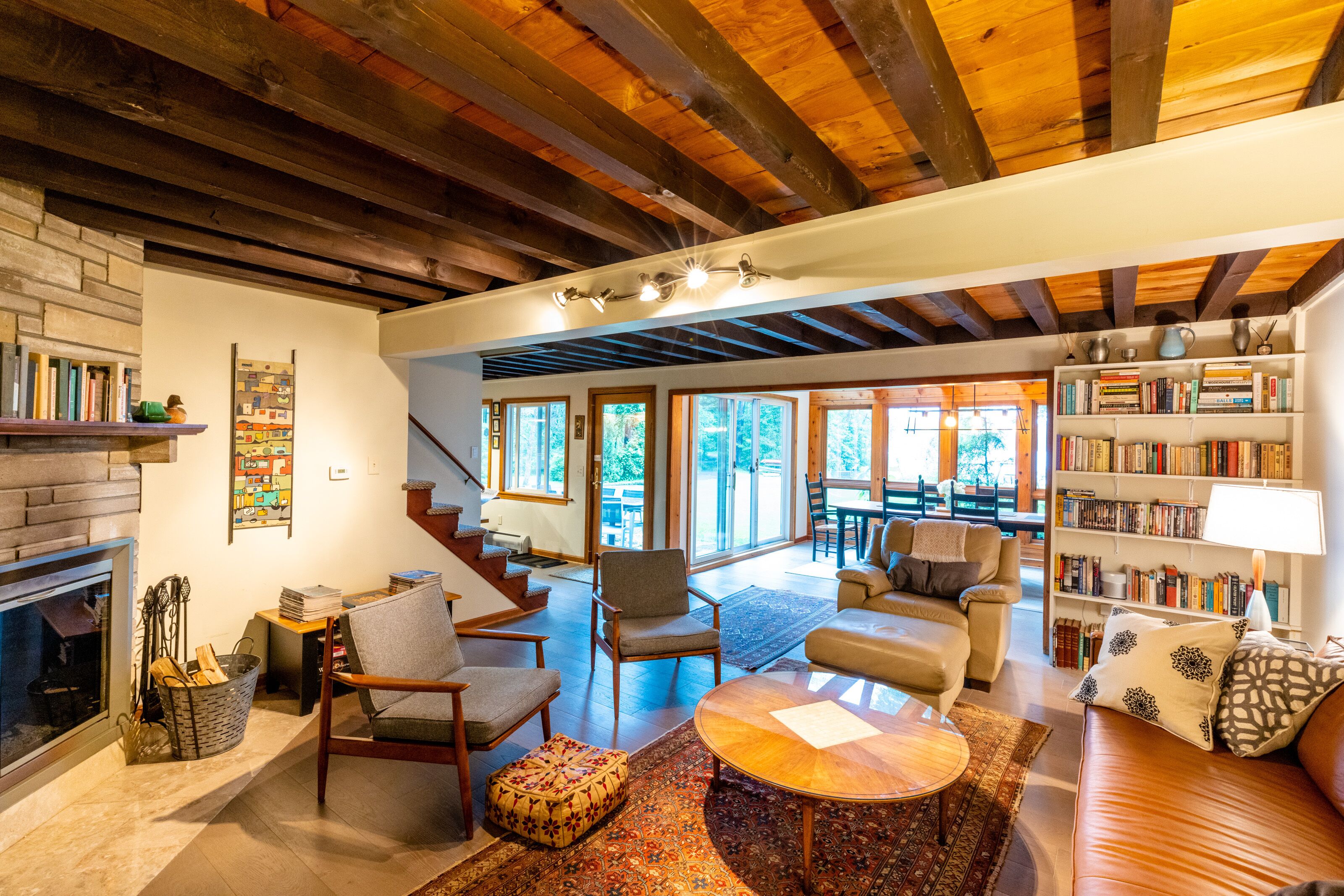 Tranquil Lake House Getaway on Onota Lake