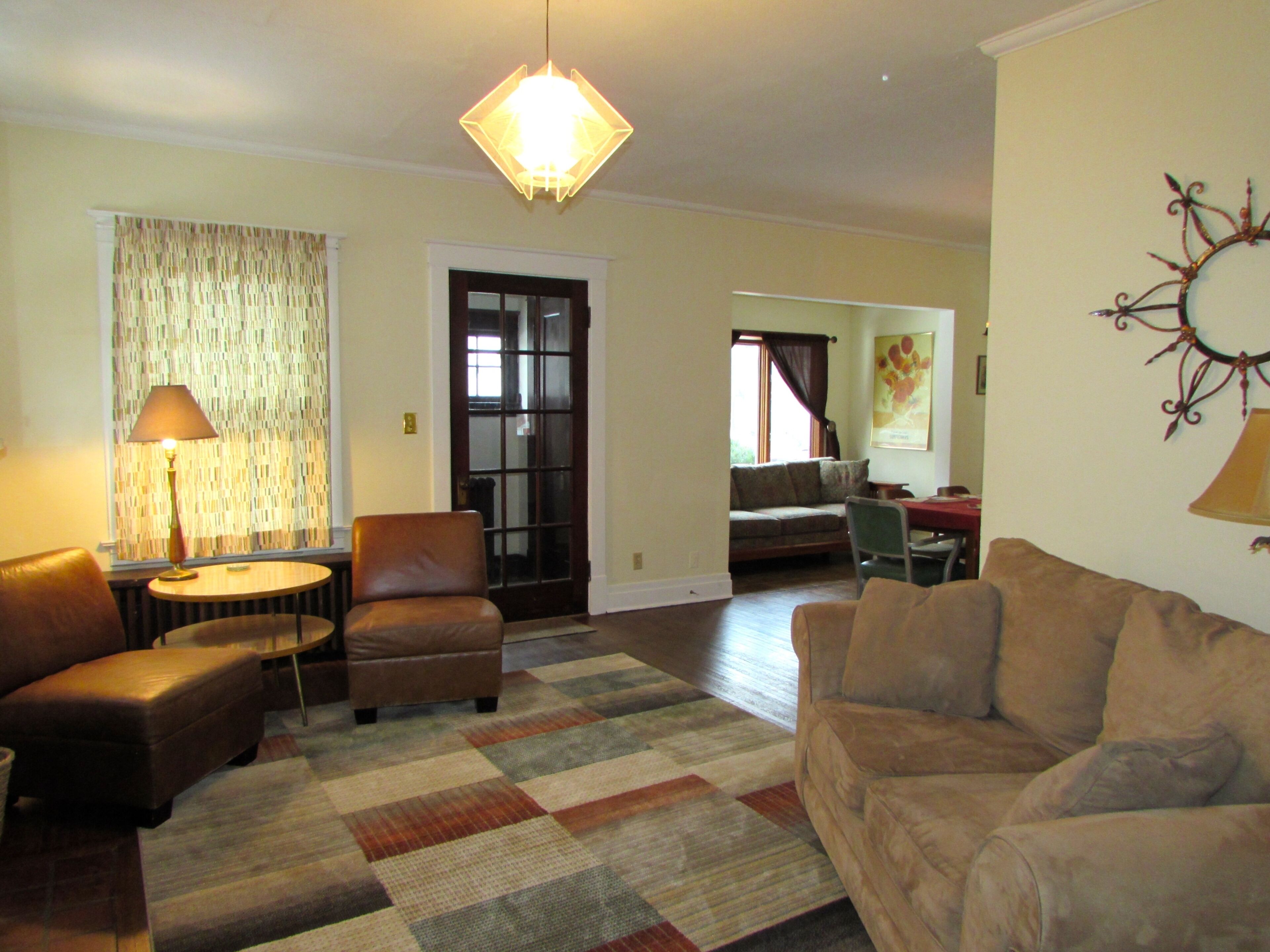 Minutes to Niagara Falls State Park