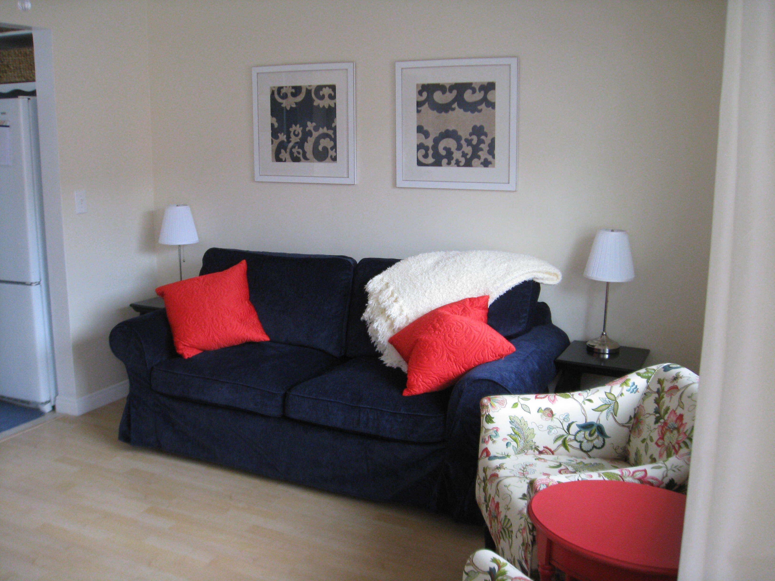 Charming Ocean Beach Vacation Flat - Block From Beach