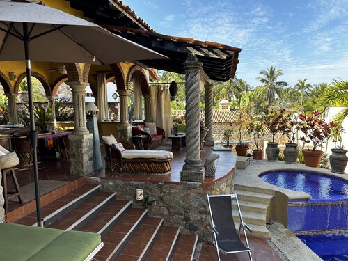 Templito - Ideal Sayulita Beachside Villa, Steps to Beach