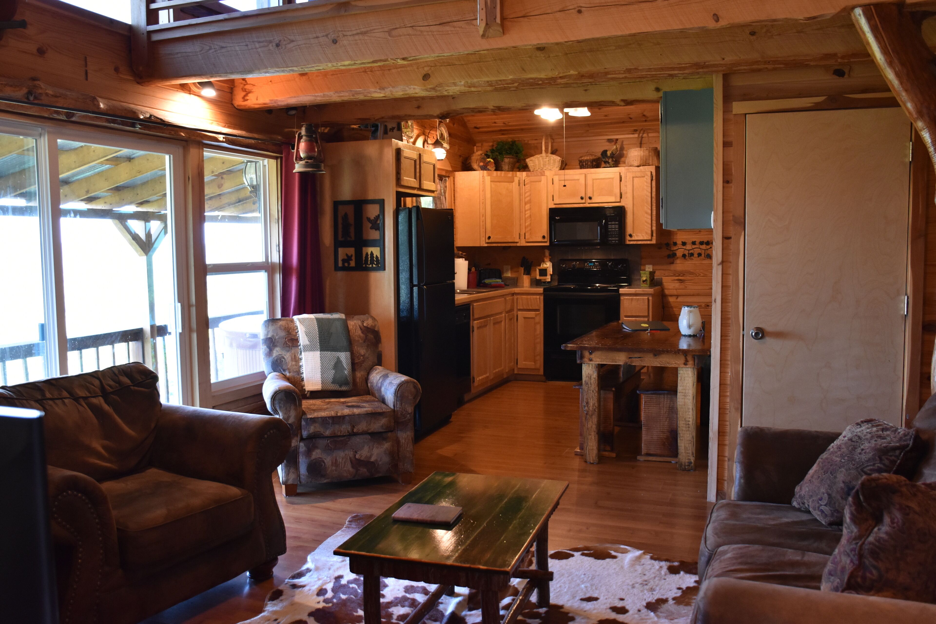 Can-U-Canoe Riverview  Warm-Cozy Cabin Outstanding River View