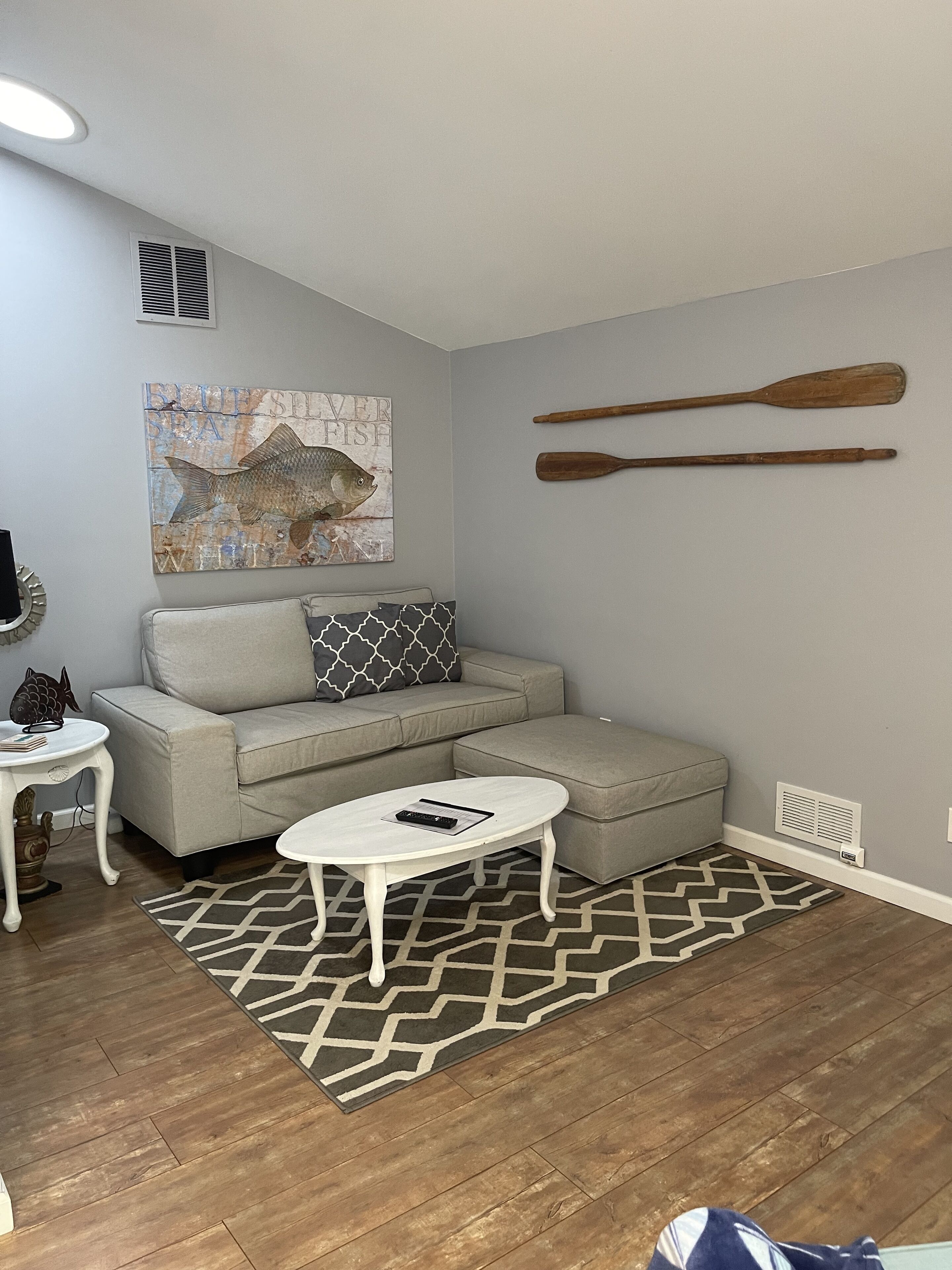 Charming and quaint cottage that is nestled within Windy Point !