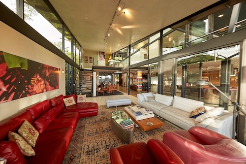 美しさと利便性を兼ね備えています。