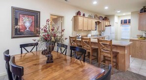 Dining - Branson Condo with a Walkout and Elevator Access at Thousand Hills and next to 7 (Branson)
