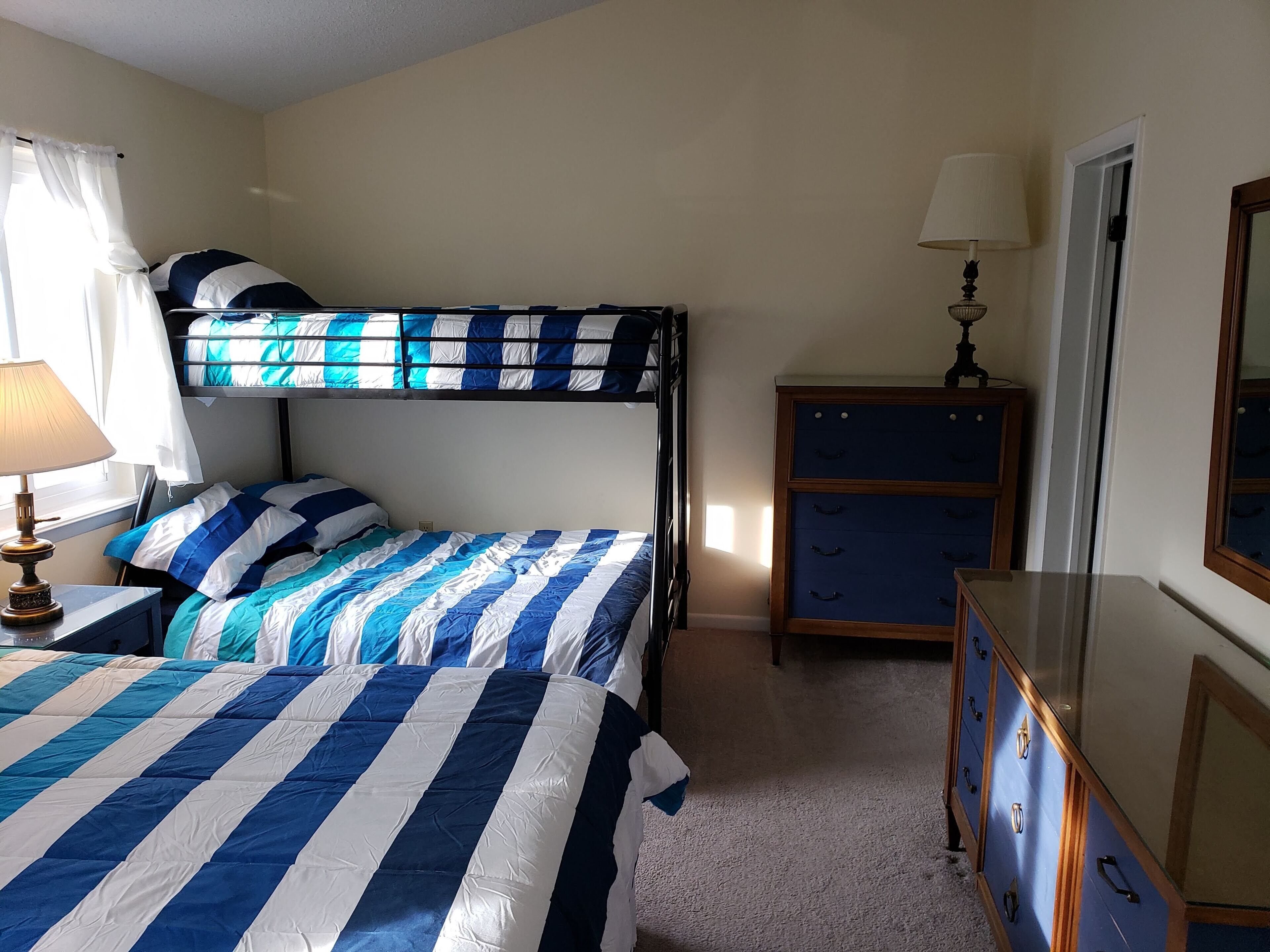 Take a Vacation and Come to the Beach! 3 BD TH in the Heart of Dewey Beach, DE