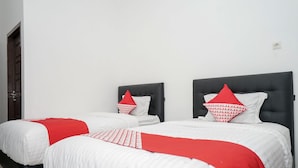Standard-Zweibettzimmer, 2 Einzelbetten, Nichtraucher | Kostenloses WLAN, Bettwäsche