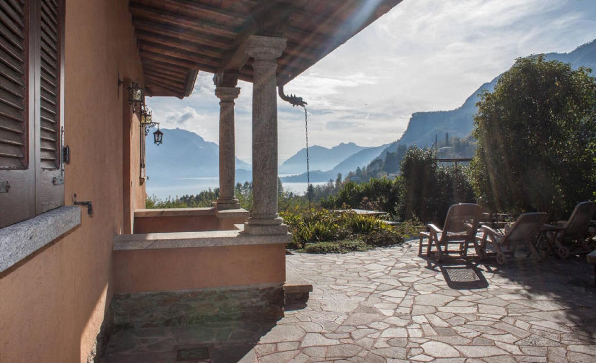 Scenic Villa LakeComo