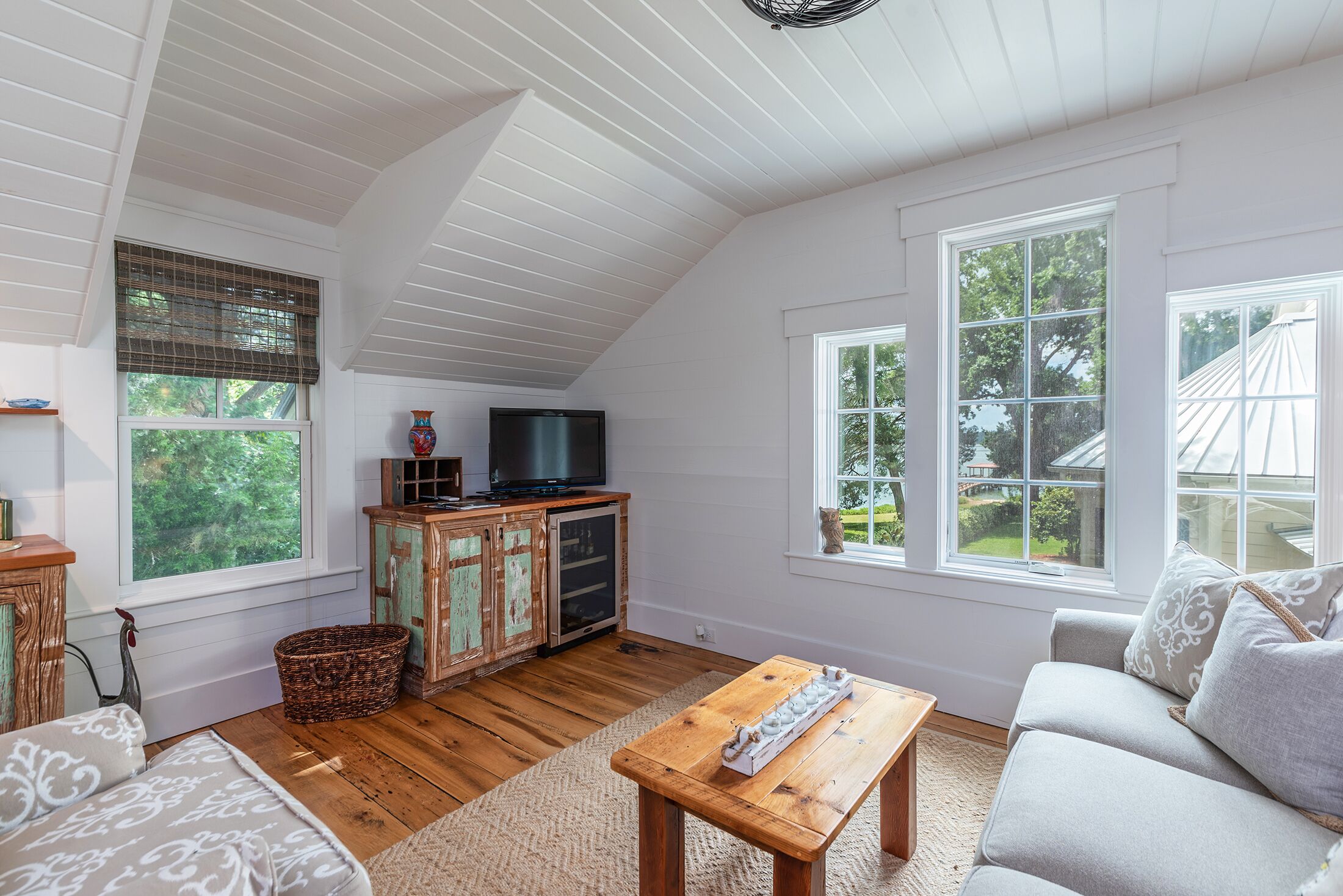 Cedar Bluff Carriage House on May River in Old Town Bluffton