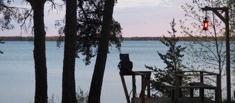 Crosslake Chain/Charming Family Cabin!
NEW August long weekend dates NOW open!