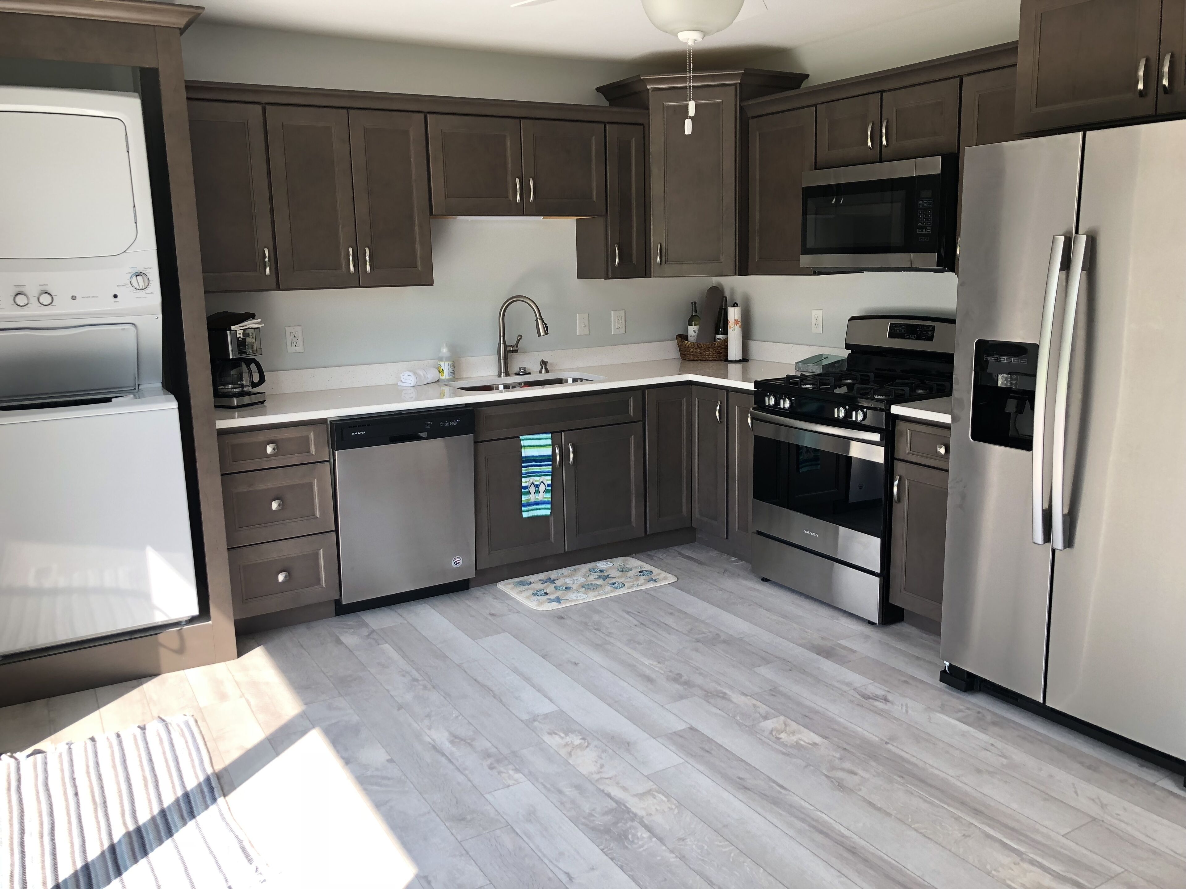 No pets/No smoking three bedroom home, Close to the beach