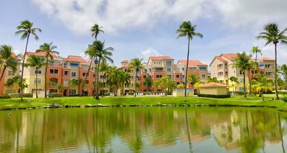 VILLA SERENE dans le complexe exclusif de front de mer